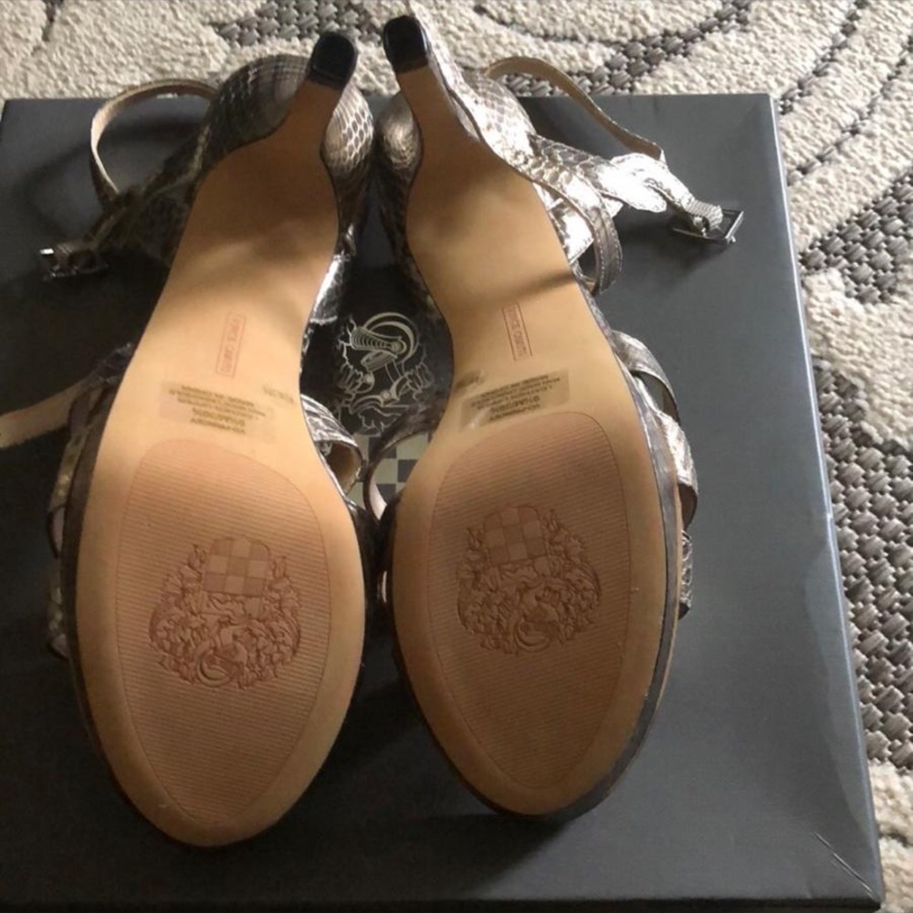 Silver strap sandle heels
